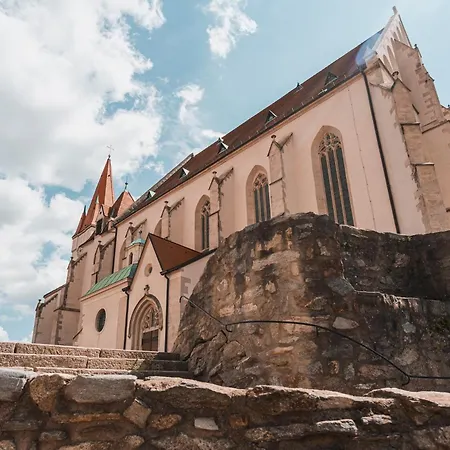 U Hradku Superior Znojmo