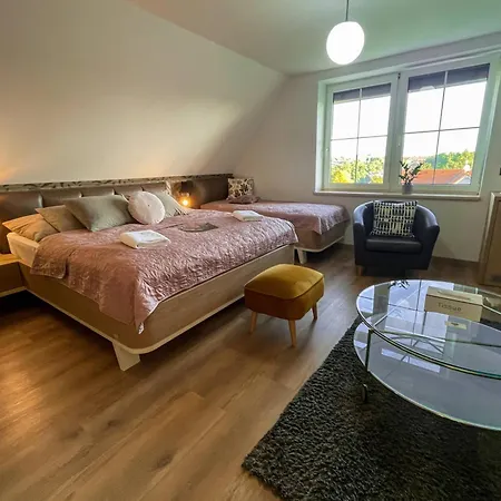 U Hradku Superior Guest house Znojmo